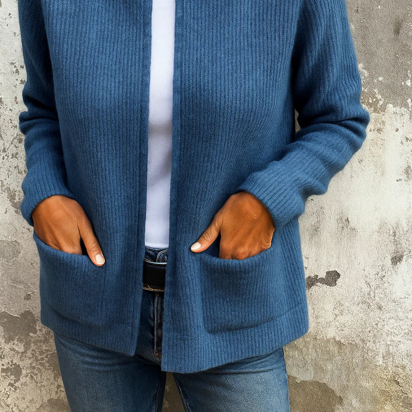 Linda Stylowy kardigan – miękki, ciepły i łatwy do łączenia