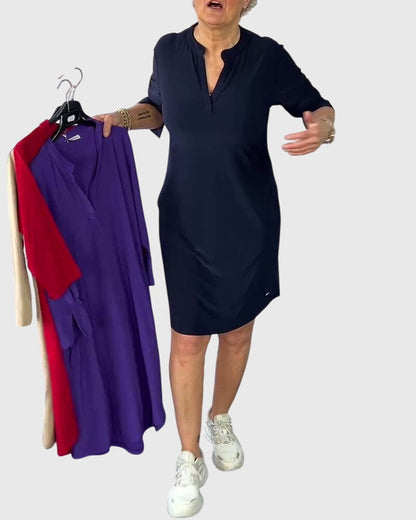 Katarzyna | Jednokolorowa Sukienka z Dekoltem w Serek