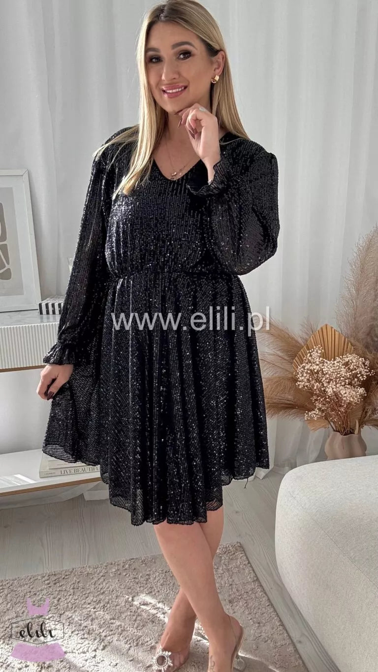 Alisa – Luksusowa Szampańska Sukienka z Elegancką Falbaną