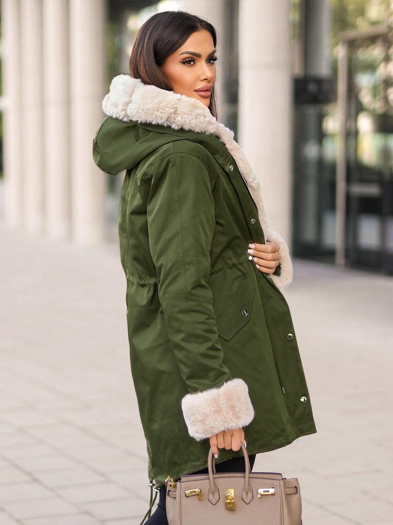 Kurtka zimowa damska z futerkiem zielona